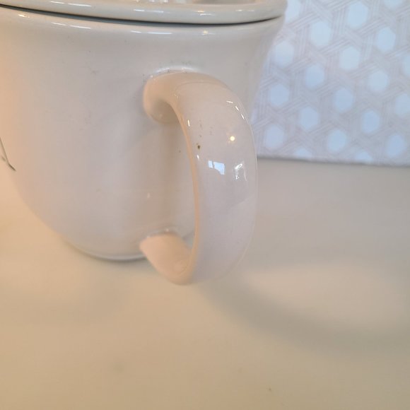 Rae Dunn JUICE Citrus Juicer Pitcher w/Removable Lid - White Ceramic Magenta - Picture 3 of 8